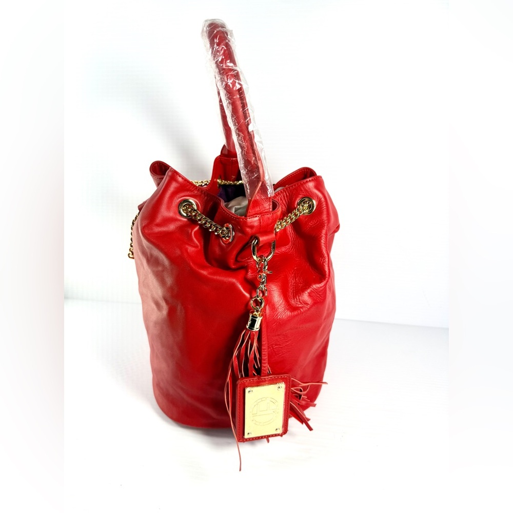 Elegant Red Leather Shoulder Bag